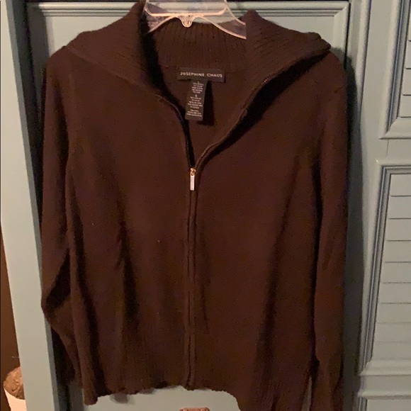 Ladies tops -bundle - Picture 2 of 6